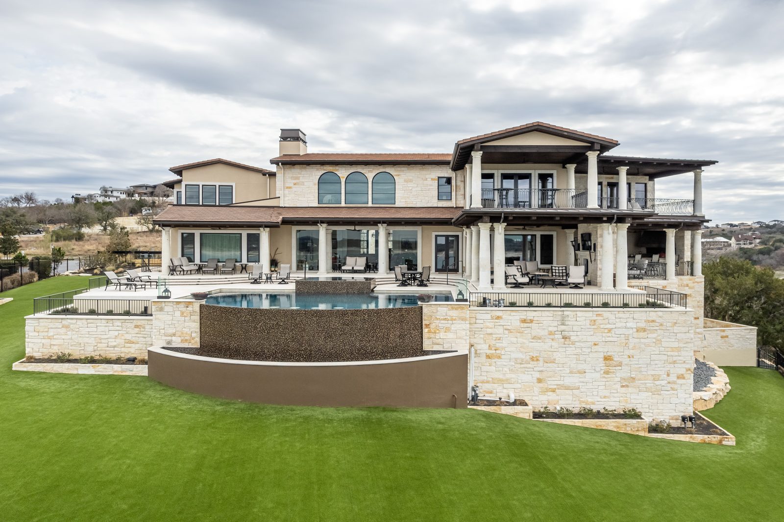 lakeway waterfront